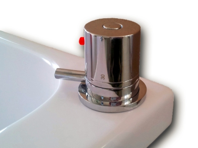 miscelatore vasca disabili anziani