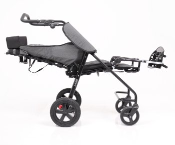 passeggino disabili in posizione letto