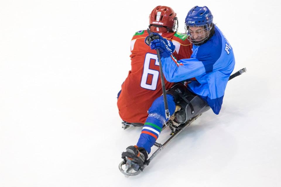 sledgehockey3
