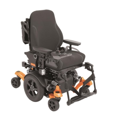 sedia a rotelle trazione centrale