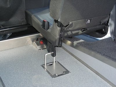 Allestimento Guidosimplex su Dacia Dokker con piano ribassato per trasporto carrozzina disabili verricello trasporto carrozzine 1