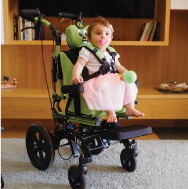 bambina su neatech Levia