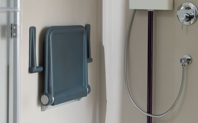 sedile doccia richiuso