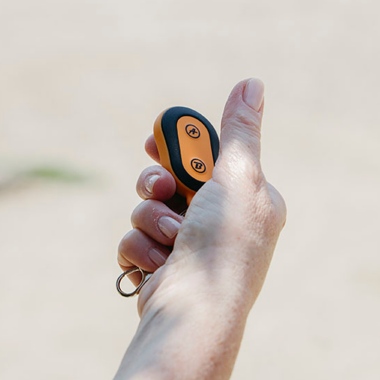 Comandi per carrozzine elettriche: i dispositivi elettronici di guida e controllo Rehatronic 9 stop and set 03 1