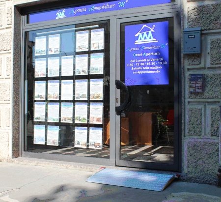 rampa disabili negozio