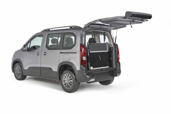 animazione che mostra il mezzo con rampa aperta e poi chiusa