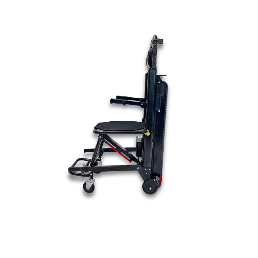 Montascale a cingoli elettrico senza installazione: un ausilio mobile per salire le scale 2